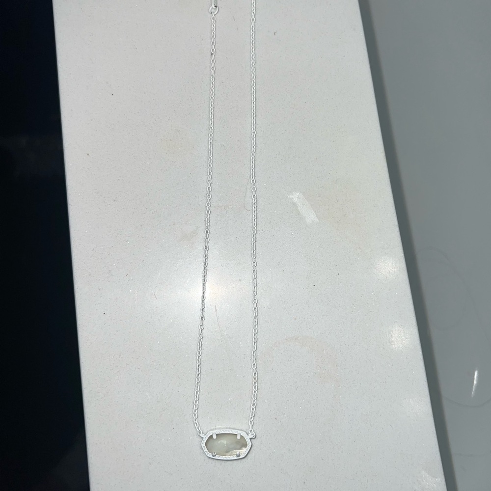 Kendra Scott, White chain, Elisa Style